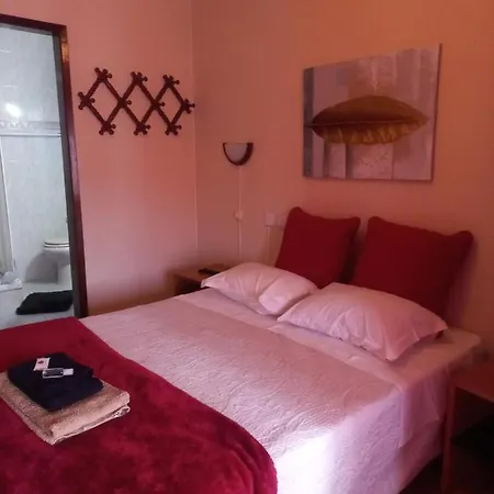 Bed and Breakfast Residencial Cabeca Da Velha Catraia do Bugalho