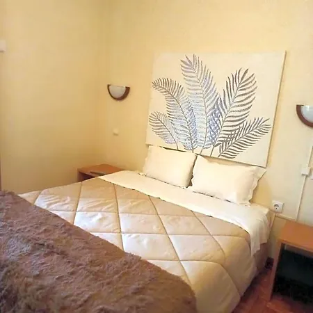 Residencial Cabeca Da Velha 3*